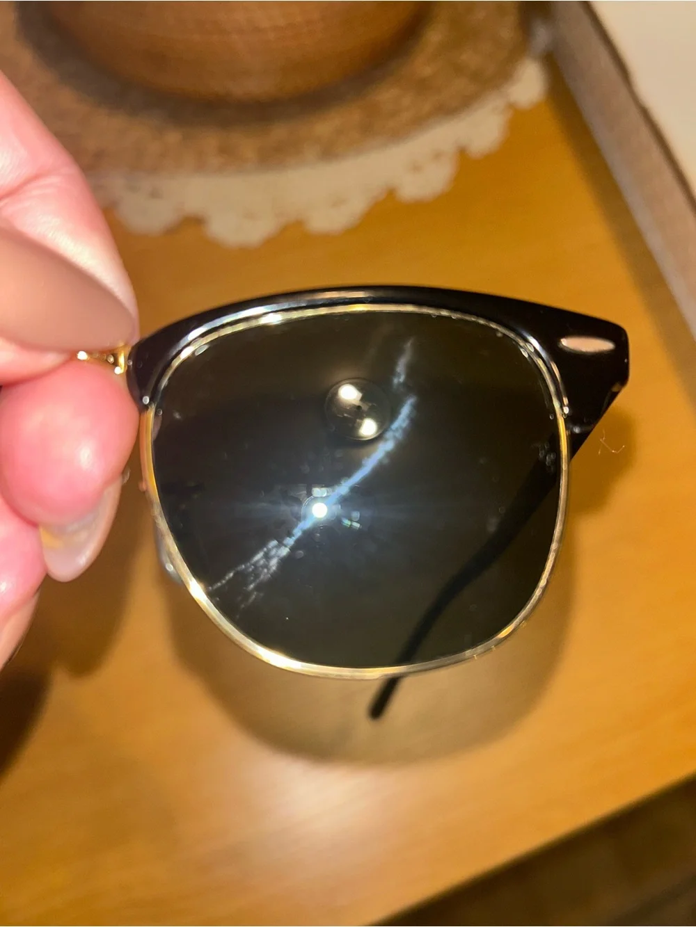 Ray-Ban Clubmaster Sunglasses in Black/Gold w Green Lens no scratches on lenses